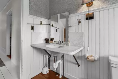 852 Hale St, Beverly, MA 01915 - Photo 26