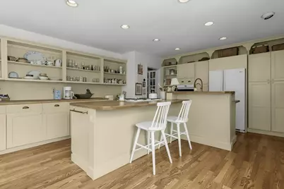 852 Hale St, Beverly, MA 01915 - Photo 20