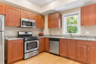 8 Saint Marys Way #8, Marlborough, MA 01752 - Photo 6