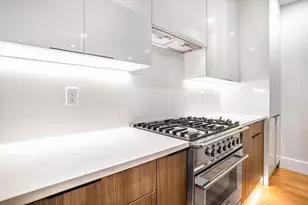 31 Mercer St, Boston, MA 02127 - Photo 6