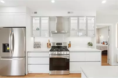 86 Cypress St #1, Watertown, MA 02472 - Photo 8