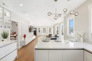 86 Cypress St, Watertown, MA 02472 - Photo 6