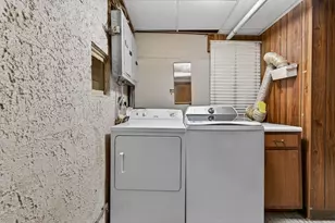 53 Sycamore, Everett, MA 02149 - Photo 26