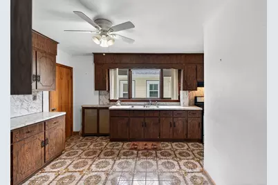 53 Sycamore, Everett, MA 02149 - Photo 8