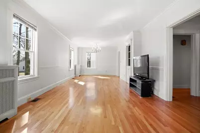 20 Donizetti St, Wellesley, MA 02482 - Photo 4