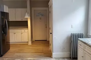 25 Kimberly Ave, Springfield, MA 01108 - Photo 2