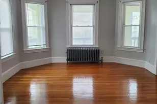 25 Kimberly Ave, Springfield, MA 01108 - Photo 6