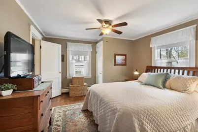 17 Carisbrooke St, Andover, MA 01810 - Photo 22