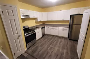 361 Hildreth St, Lowell, MA 01850 - Photo 4