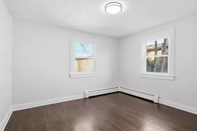 34 Elsie St, Springfield, MA 01109 - Photo 16