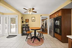 115 Davenport St, Taunton, MA 02780 - Photo 12