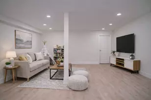 281 Forest St, Arlington, MA 02474 - Photo 16