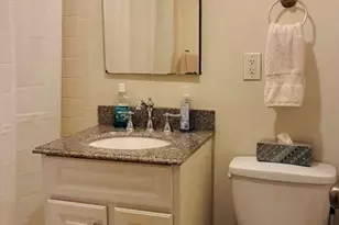 2 Hawthorne Pl, Boston, MA 02114 - Photo 10