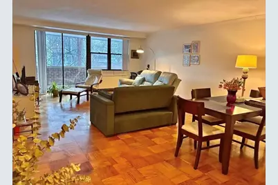 2 Hawthorn Pl. #4J, Boston, MA 02114 - Photo 6