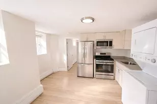 53 White St, Boston, MA 02128 - Photo 4