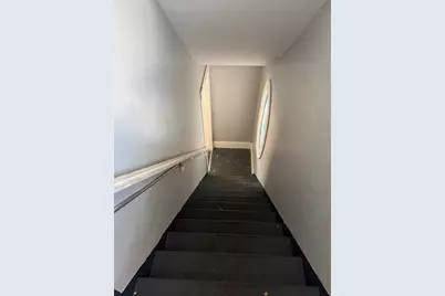 21 Merwin St, Springfield, MA 01107 - Photo 28