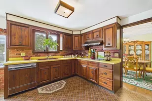 333 Rock O'Dundee, Dartmouth, MA 02748 - Photo 2