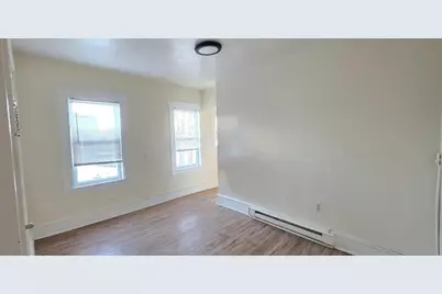 18 Linden St #18, Rockland, MA 02370 - Photo 2