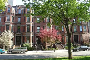 298 Commonwealth Ave, Boston, MA 02116 - Photo 16