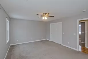 239 Gresham St, Springfield, MA 01119 - Photo 32