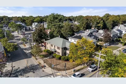 1629 Centre St, Newton, MA 02461 - Photo 12