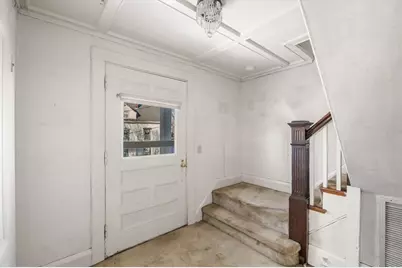 27 Rockland Street, Swampscott, MA 01907 - Photo 12