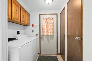 21 Ash Ln, Wales, MA 01081 - Photo 14