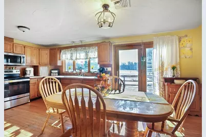 108 Bryant St, West Bridgewater, MA 02379 - Photo 4