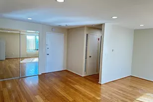 1004 Paradise Rd, Swampscott, MA 01907 - Photo 16