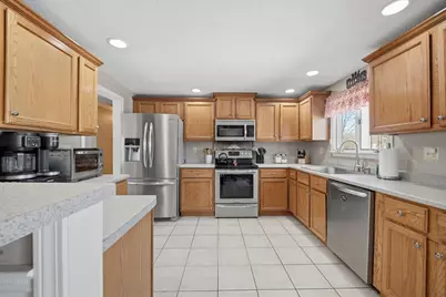 138 Elmar Dr, Agawam, MA 01030 - Photo 12