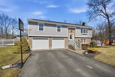 138 Elmar Dr, Agawam, MA 01030 - Photo 2