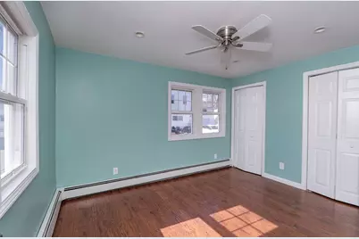 68 Beaver St, Salem, MA 01970 - Photo 8