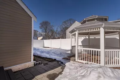 68 Beaver St, Salem, MA 01970 - Photo 24