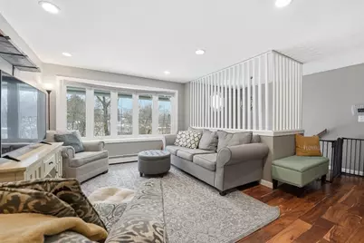 23 Brenan St, Holyoke, MA 01040 - Photo 2