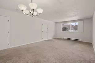 121 Bailey St, Worcester, MA 01602 - Photo 4