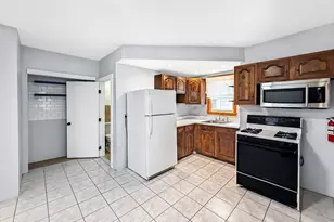 19 Moore St, Winthrop, MA 02152 - Photo 16