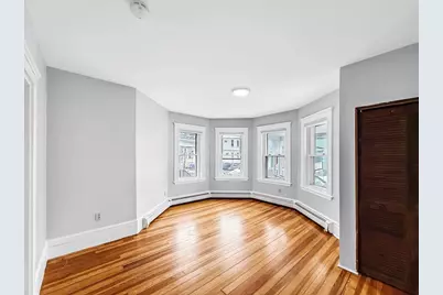 19 Moore St, Winthrop, MA 02152 - Photo 8