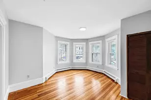 19 Moore St, Winthrop, MA 02152 - Photo 8