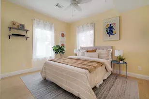 6 Hamilton Rd, Somerville, MA 02144 - Photo 12