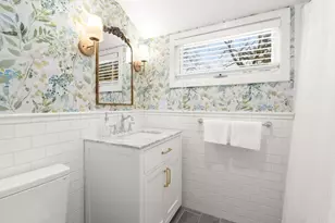 401 Clinton Rd, Brookline, MA 02445 - Photo 20