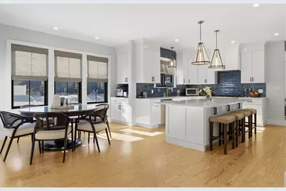 6 Litchfields Way, Walpole, MA 02081 - Photo 2