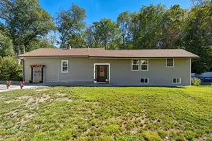 177 Boyce St, Auburn, MA 01501 - Photo 1