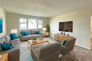 623 Quincy Shore Dr, Quincy, MA 02170 - Photo 4