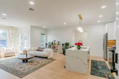 43 Withington St #7, Boston, MA 02124 - Photo 2