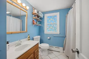 105 Lachine St, Chicopee, MA 01020 - Photo 10