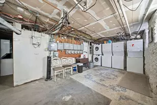 33 Adams St, Boston, MA 02122 - Photo 24