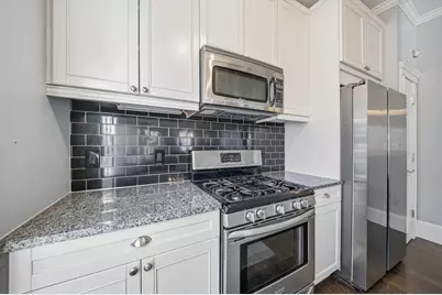33 Adams St #1, Boston, MA 02122 - Photo 8