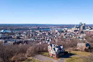 270 Maple St, Springfield, MA 01105 - Photo 42