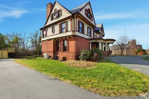 270 Maple St, Springfield, MA 01105 - Photo 38
