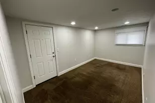 123 Sconticut Neck Rd, Fairhaven, MA 02719 - Photo 16